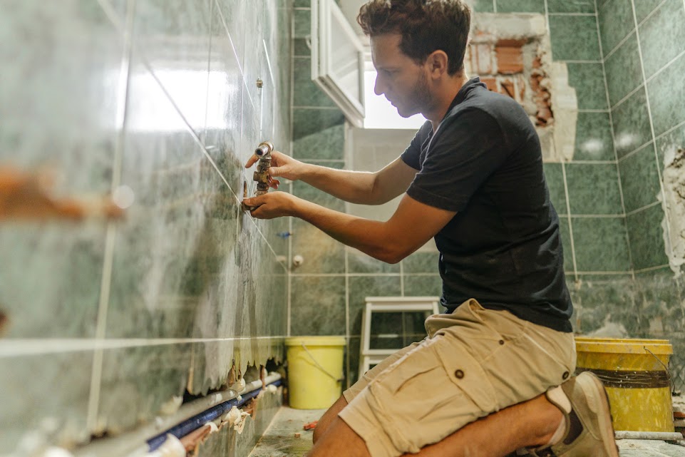 bathroom renovation in Surrey